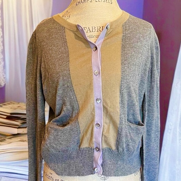 Simply Vera by Vera Wang Super soft and light cardigan button up Women’s size L - Picture 12 of 17